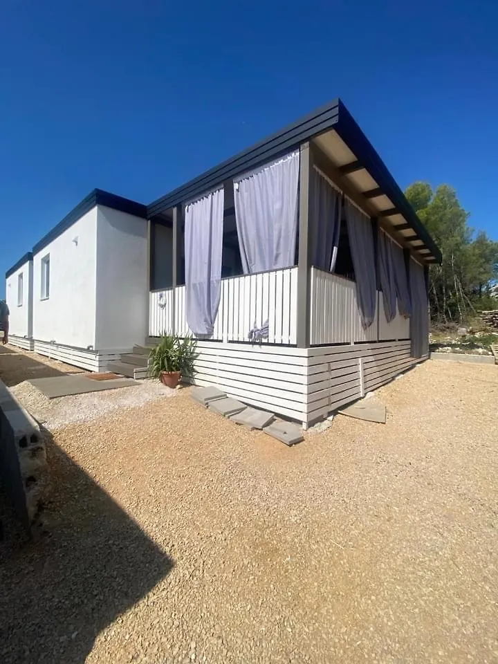 別荘 Serenity House, Cozy Familly Place, Free Parking, Seaside, In Dalmacia, Drage, Kamp Maslina クロアチア