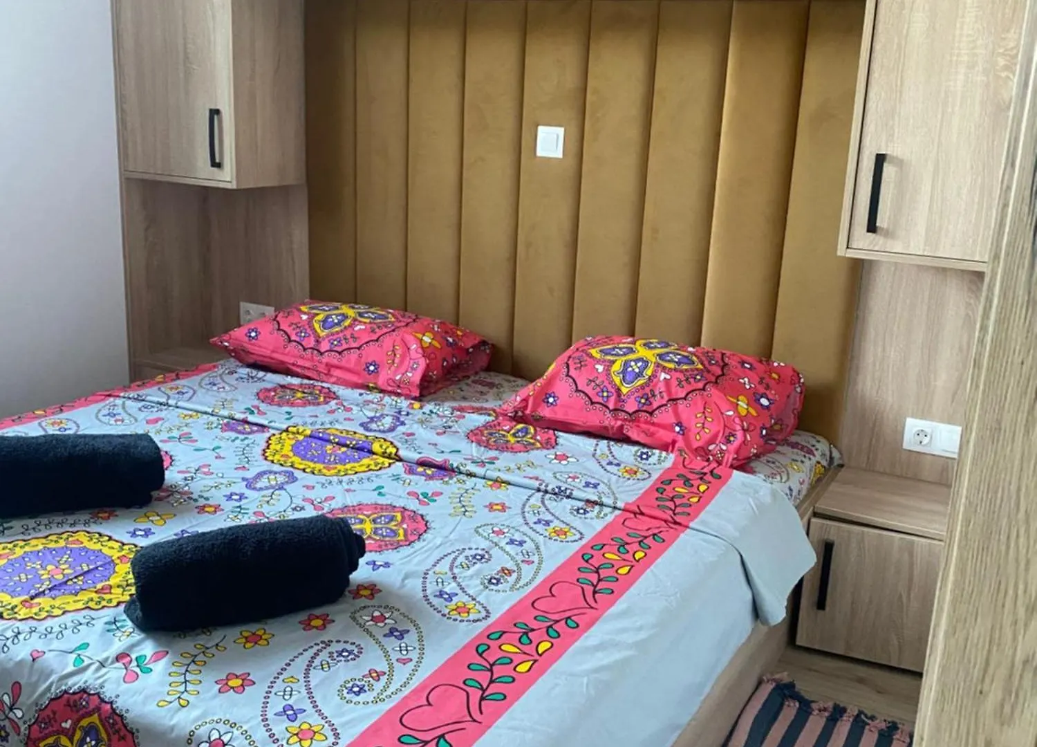 別荘 Serenity House, Cozy Familly Place, Free Parking, Seaside, In Dalmacia, Drage, Kamp Maslina